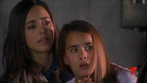 En otra piel" El rapto de Valeria (TV Episode 2014)