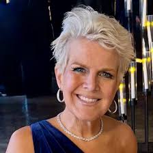 Who will win the bag