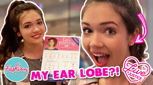 I GOT MY EARS PIERCED AT JUSTICE! 💗VLOG