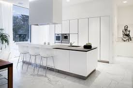 Having been cancelled in 2020, blackhat usa is set to be a physical event in 2021. White Kitchen Black Countertop Ideas And Inspiration For The Kitchen Trends 2021 Ekitchentrends