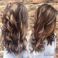 10 Super Fresh Hairstyles For Brown Hair With Caramel Highlights Popular Haircuts Hair Styles Hair Color Balayage Balayage Hair