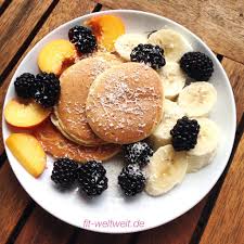 Dabei arbeitet die 21 tage hcg diät / stoffwechselkur mit vier phasen: Rezept Low Carb Pancakes Muskeln Erhalten Durch Proteine Fit Weltweit De