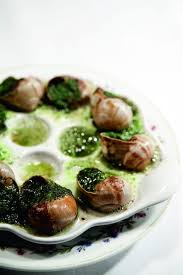 Neuf Escargots En Coquille Beurre D Ail Fines Herbes Par Fabienne Eymard Recipe Garlic Herb Butter Garlic Butter Recipes
