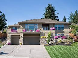 Plan 034h 0008 Sloping Lot House Plan Mountain House Plans Contemporary House Plans
