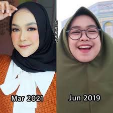 Sedangkan ria ricis adalah nama beken yang ria ricis lahir dari pasangan sulyanto dan yunifah lismawati. Dituding Oplas Karena Wajahnya Berubah Drastis Lihat Perbedaan Dagu Ria Ricis Dulu Dan Sekarang Makin Lancip Bun Semua Halaman Stylo