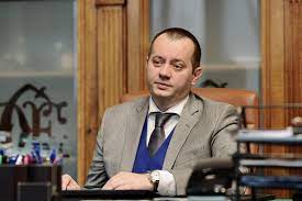 Poți adăuga inclusiv conturile de la alte bănci, poți trimite și cere bani folosind numere de telefon, în loc de iban și îți poți plăti impozitele și taxele. Bogdan NeacÈ™u Ceo Cec Bank PanÄƒ Acum Pe Intreg Portofoliul De Credite Am Avut SolicitÄƒri De Amanare La PlatÄƒ De Circa 25 Din Imprumuturile Acordate Scadente In Luna Martie Hotnews Mobile