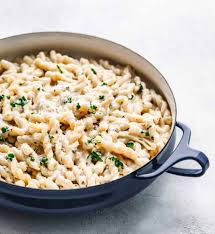 Easy italian pasta recipes for classy and spicy. White Sauce Pasta Creamy And Garlicky With Recipe Video Posh Journal