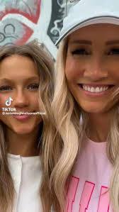 Amy Evenson's Instagram, Twitter & Facebook