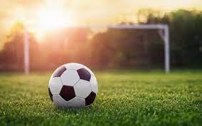 Unqualified, the word football normally means the form of football that is the most popular where the. O NouÄƒ EtapÄƒ In Liga 1 La Fotbal Incepe Azi Programul Rundei Si Clasamentele Actualizate