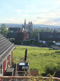 Runkel und elz sind umgebende städte mit interessanten immobilien. 3 Zimmer Wohnung Zu Vermieten Krusmannstr 10 65549 Limburg Limburg An Der Lahn Mapio Net