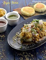 Ragda Patties Chaat Ragda Pattice Recipe Recipes Indian Food Recipes Chaat Recipe