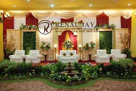 Jun 19, 2021 · dekorasi pernikahan adalah hal penting di dalam acara pesta. Renal Jaya Dekorasi Pengantin Pengantin Mewah Khusus Untuk Anda