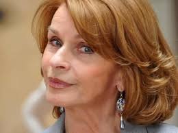 C 3378 vedená u krajského soudu v hradci králové. Senta Berger Es War Lebensbedrohlich Schauspieler Frisuren Deutsche Stars
