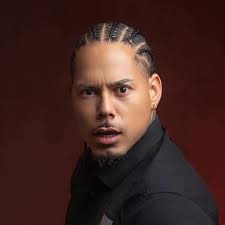 Carlos Montesquieu HD