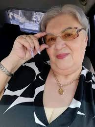 I'm about 56years old this year, I hope you like my pics , I need a loyal  poor friend🥰 contact me baby❤ . . . Ten Unknown Facts About #BMW 1.  Founding