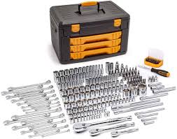 There are so many options, and they all look the same. 10 Best Mechanics Toolsets Buying Guide Autowise