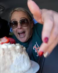 More FM's Breakfast Club added...