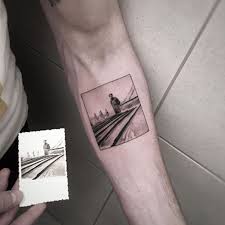 So, i am finally delivering with a twiggy and julianne moore (in 'a single man'. Pin By Vanessa Huizinga On Tatuaze Tattoo Designs Cool Tattoos Tattoo Designs Men