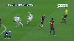 Jul 16, 2020 · but both messi and ronaldo have achieved this feat on multiple occasions now. Barca Images Gif Lionel Messi S Brilliant Goal Against Milan Lionel Messi Lionel Messi