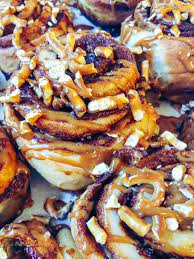 Spring Hill Bakery Cinnamon Rolls Cookies And More Cinnamon Rolls Baking Courses Recipes