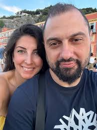 Happy 41st Birthday to my wonderful habibi! This year was challenging  (especially Q4), but we've managed to still share some great moments and  created amazing memories together with Dandouni. Here's to a