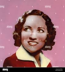 Constance Boswell's Instagram, Twitter & Facebook