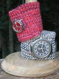 Maybe you would like to learn more about one of these? Ravelry Bluebutton S Boogie Time Watch Bands Pulseras En Crochet Pulsera De Ganchillo Joyeria De Ganchillo