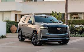 Maybe you would like to learn more about one of these? Comparison Cadillac Escalade Sport Platinum 2021 Vs Cadillac Escalade Esv Premium Luxury 2019 Suv Drive