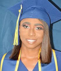 Everglades Prep sends 40 off with diplomas Top 20% of GCHS grads of Class  of 2020