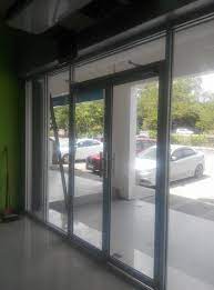 Dari banyaknya jenis pintu yang ada di pasaran, banyak orang memilih untuk menggunakan dan membeli pintu aluminium untuk rumah mereka. Seri Kembangan Shopfront Aluminium Kedai Kaca Dan Aluminium Facebook