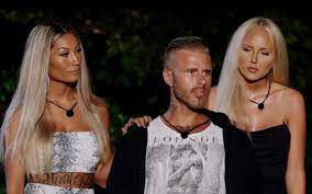 Stream #paradisehotel anytime on fox now and hulu!. Hard Kritik Mot Paradise Hotel 2021 Veckorevyn