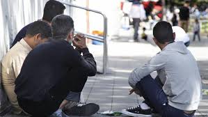 A campaign to stop asylum seekers in australia from being sent to offshore detention has found its australians are standing up against the offshore detainment of asylum seekers at protests around. Hiding Rejected Asylum Seekers A Legal And Moral Dilemma Infomigrants