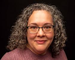 Jennifer Schlueter's Instagram, Twitter & Facebook