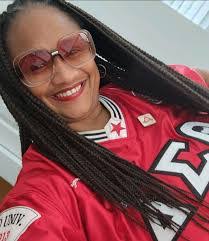 Tracey Mobley's Instagram, Twitter & Facebook