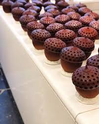 Cedric Grolet Le Maurice 100 Chocolat Sweet Recipes Food Patisserie