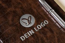 Use the best free online 3d logo maker and download your 3d logo straight away. 47 Logo Mockups Fur 3d Glanz Und Relief Effekte Photoshop Visitenkarten Buntstifte