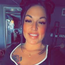 Are there any keto friendly desserts available?