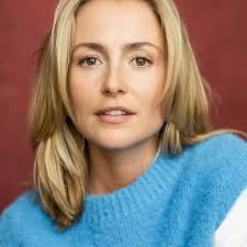 Ruth Everett at Piers Nimmo Management