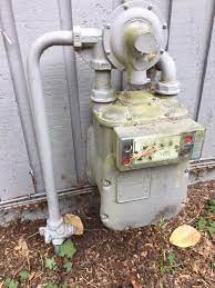 You may need to pry the cover off with a screwdriver. Cannot Shut Off Water From Street Valve Home Improvement Stack Exchange