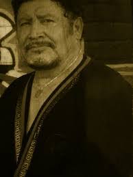 Brad Lomas's Instagram, Twitter & Facebook