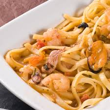 Ingrédients (pour 4 personnes) : Linguine Aux Fruits De Mer Surgelee Freshpack