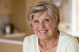 Mandy Hales's Instagram, Twitter & Facebook