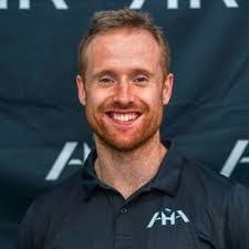 Thomas Sowinski's Instagram, Twitter & Facebook