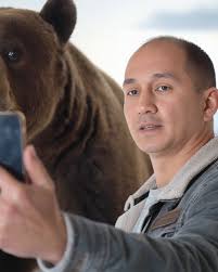 🤯 ¿Una IA que conserva tu rostro casi idéntico en cada imagen? Sí, y lo  mejor: ¡es gratuita! Hace poco era imposible, hoy puedes lograrlo sin ser  experto. 🎓 ¿Quieres aprender cómo