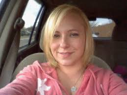 Nina Hosea's Instagram, Twitter & Facebook