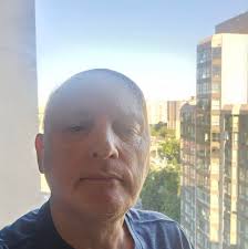 Does anyone know a Nancy Knapp from Brook Point Road in Toledo, Ohio?