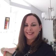 Shari Frye's Instagram, Twitter & Facebook