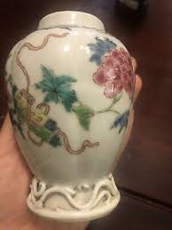 Hello, i am hoping someone can tell me what period this tea caddy is from, china, japan???. Tea Caddies Chinese Export Porcelain