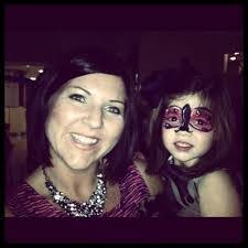 Jocelyn Snider's Instagram, Twitter & Facebook