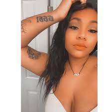 Jayda Williams's Instagram, Twitter & Facebook